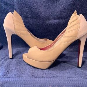 Women’s heels